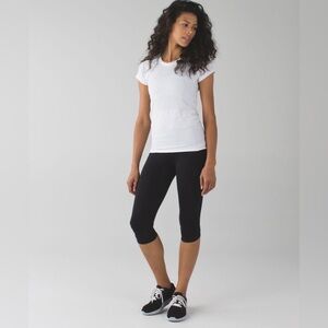 Lululemon Stop At Nothing Crop
Black